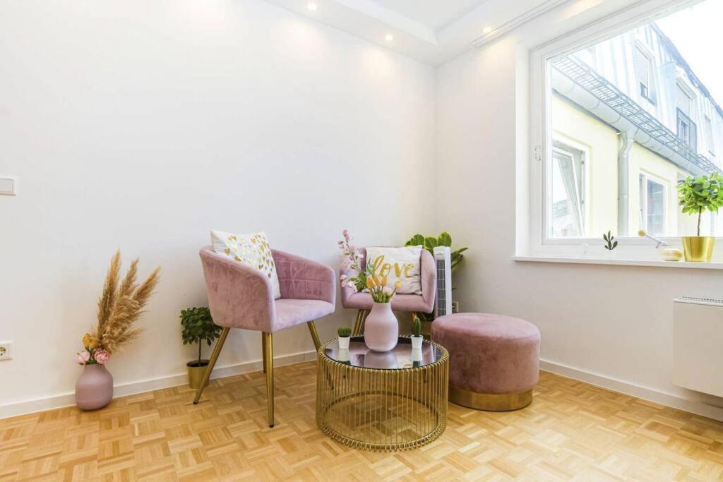 Schwabing 70m Sannierte * Munich
